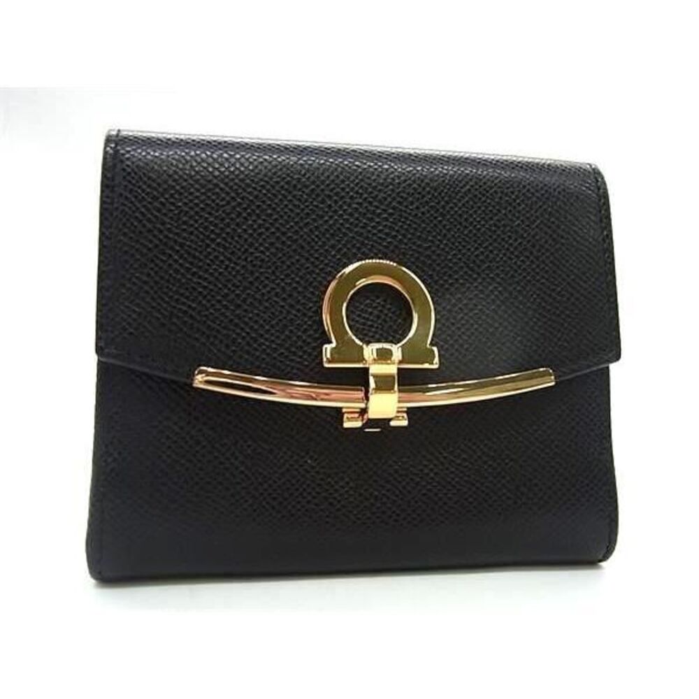 Salvatore Ferragamo Gancini Leather Bi fold Wallet Black